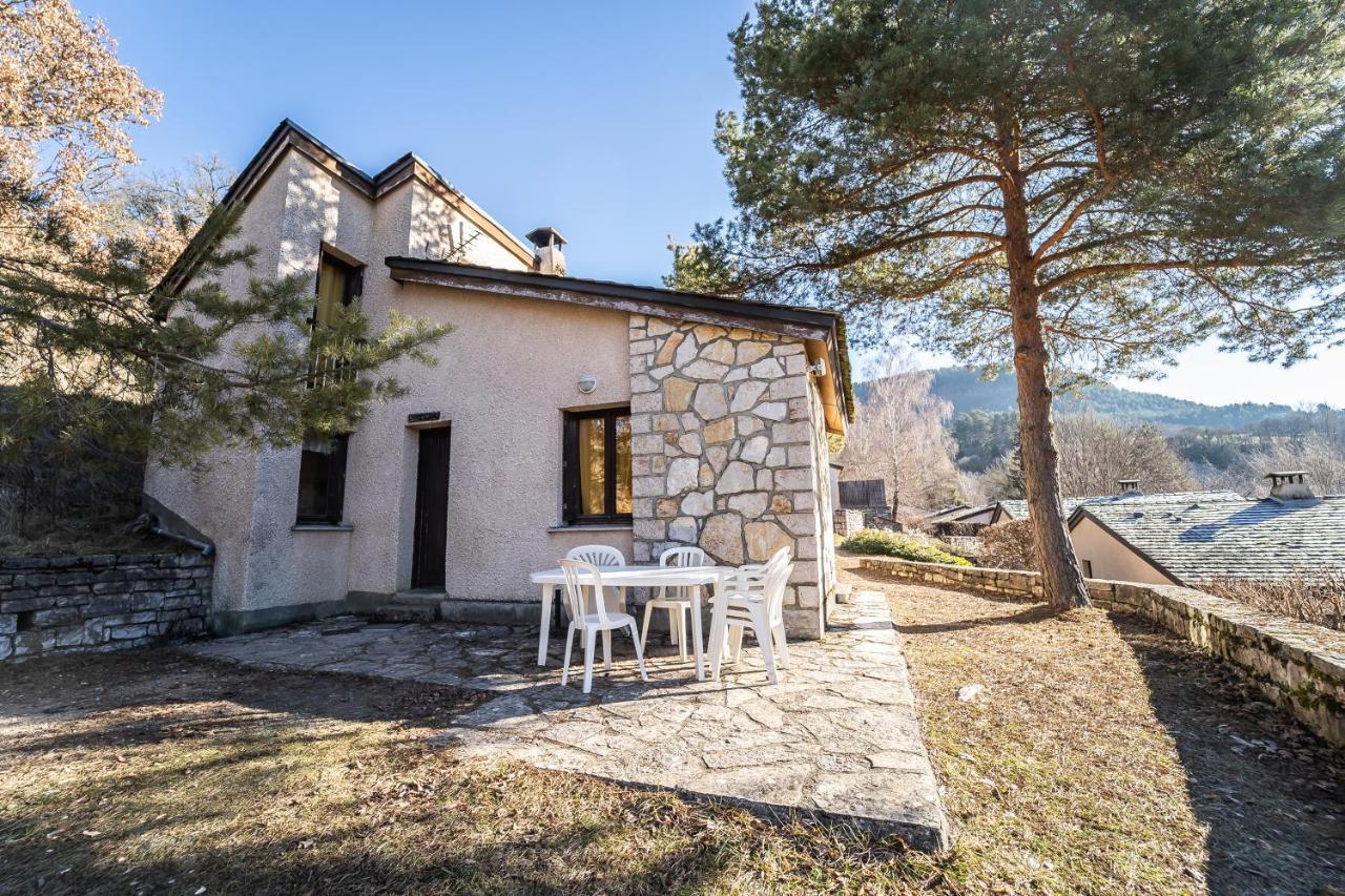 Village De Gites De Chanac Екстер'єр фото