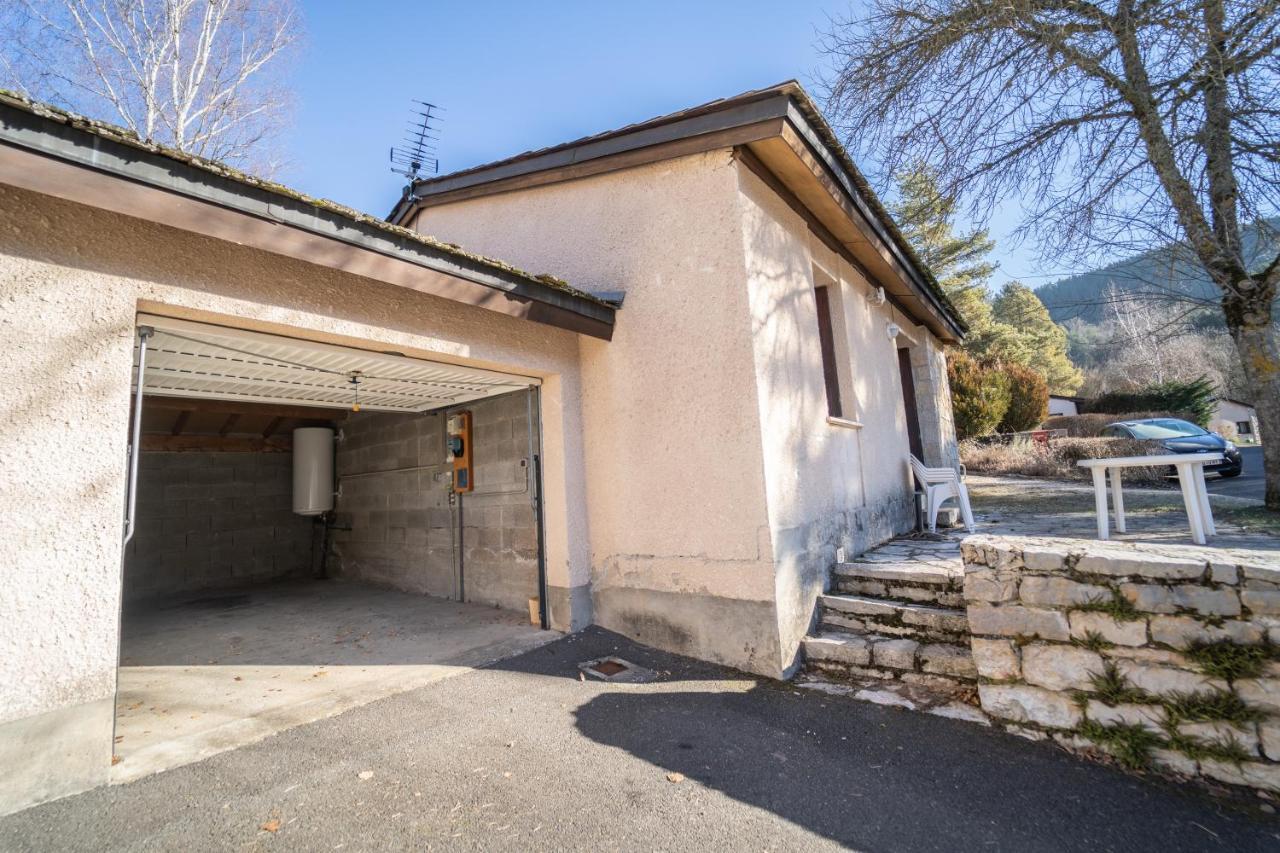 Village De Gites De Chanac Екстер'єр фото